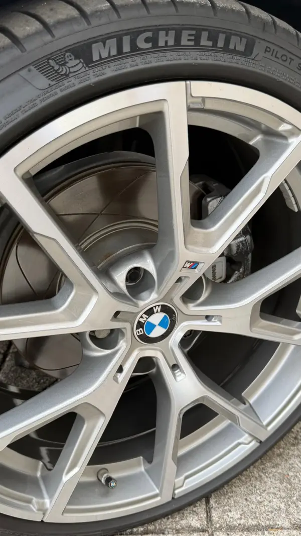 BMW 320 d Auto Line Sport 8