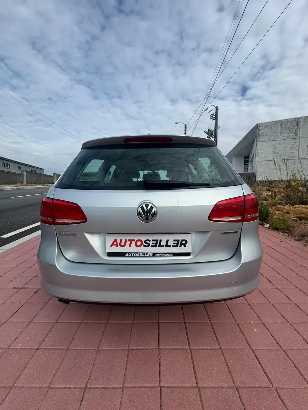 Volkswagen Passat Variant 1.6 TDI BlueMotion Business Edition 4