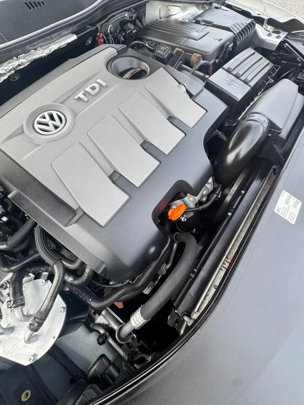 Volkswagen Passat Variant 1.6 TDI BlueMotion Business Edition 11