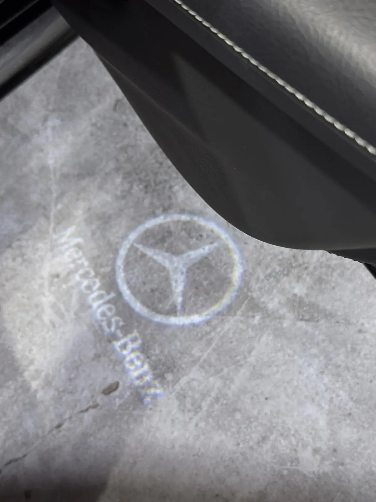 Mercedes-Benz E 300 28