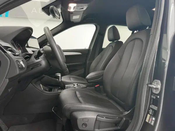 BMW X1 25 e xDrive 18