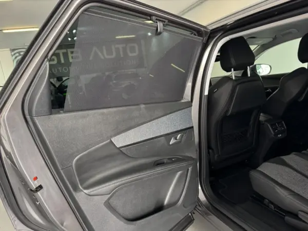 Peugeot 5008 1.5 BlueHDi Allure 11