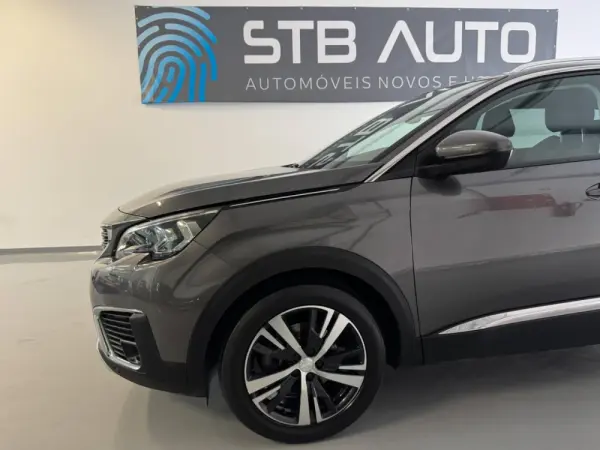 Peugeot 5008 1.5 BlueHDi Allure 18