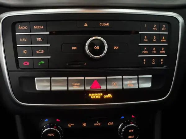 Mercedes-Benz GLA 180 CDi AMG Line 39
