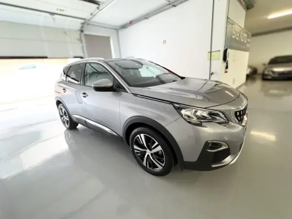 Peugeot 3008 1.5 BlueHDi Allure 2