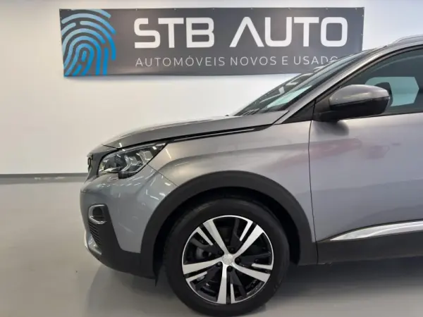 Peugeot 3008 1.5 BlueHDi Allure 4