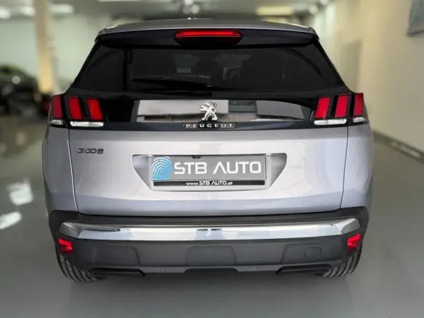 Peugeot 3008 1.5 BlueHDi Allure 11