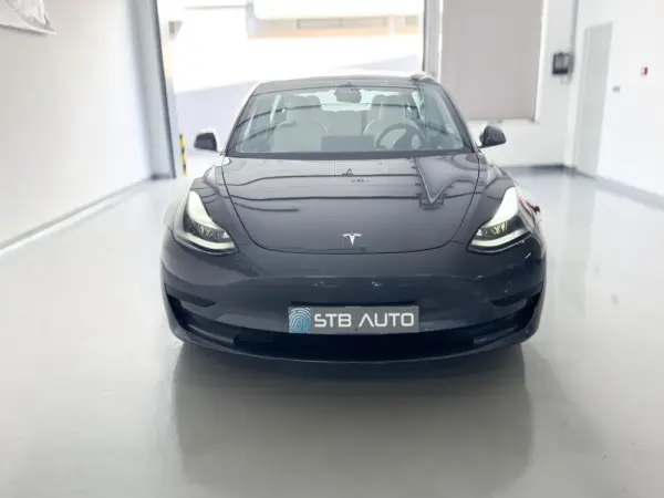 Tesla Model 3 12