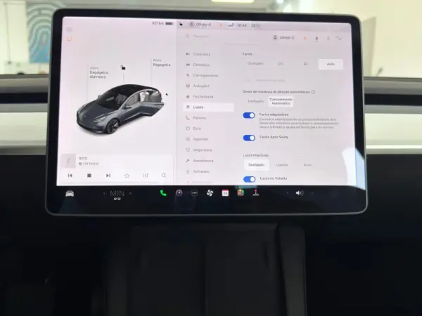 Tesla Model 3 28