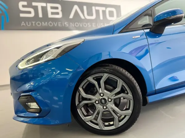 Ford Fiesta ST Line 16