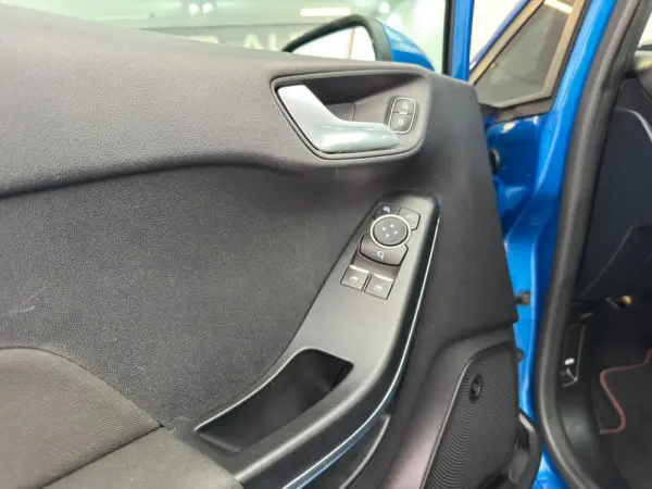 Ford Fiesta ST Line 27