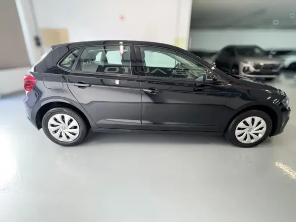 Volkswagen Polo 1.0 TSI Confortline 3