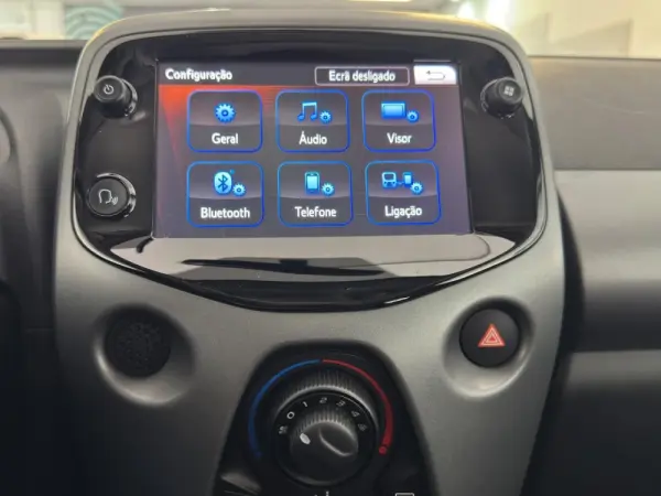 Toyota Aygo 1.0 X-Play Plus MM 22