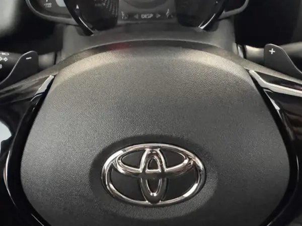 Toyota Aygo 1.0 X-Play Plus MM 30