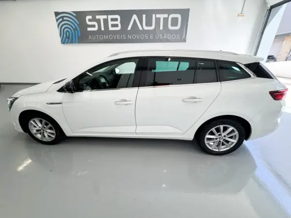 Renault Mégane Sport Tourer 1.5 dCi Limited EDC 26