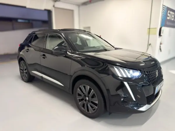 Peugeot 2008 1.2 PureTech GT Pack EAT8 3