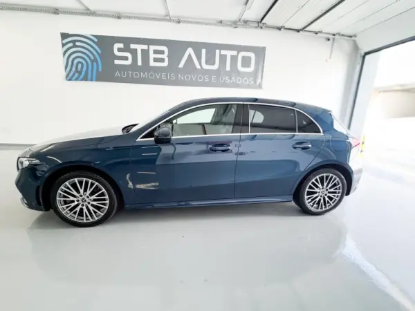 Mercedes-Benz A 250 e AMG Line 25