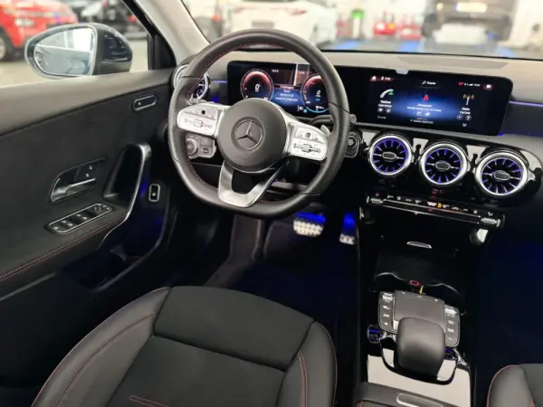 Mercedes-Benz A 250 e AMG Line 35