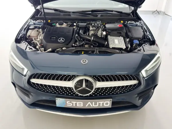 Mercedes-Benz A 250 e AMG Line 47