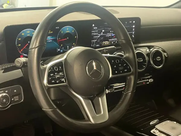 Mercedes-Benz A 180 d Style Plus Aut. 34