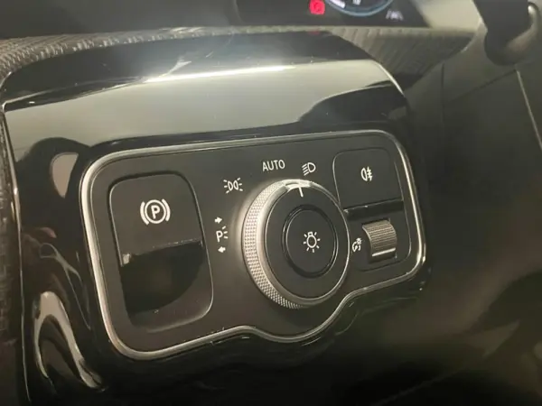 Mercedes-Benz A 180 d Style Plus Aut. 35