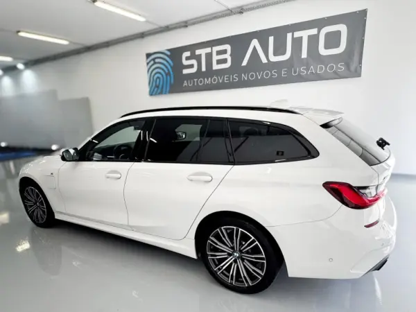 BMW 320 e Touring xDrive Auto Sport 35