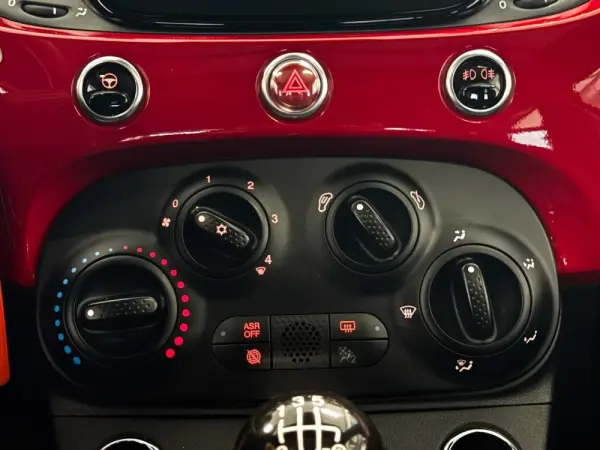 Fiat 500 1.0 Hybrid 12