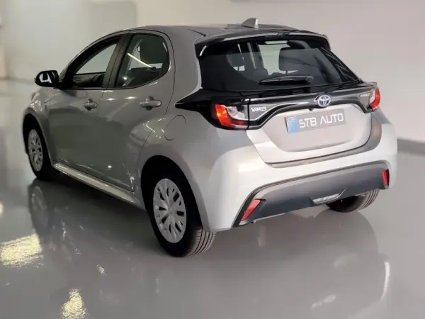 Toyota Yaris 1.5 HDF Comfort Plus 3