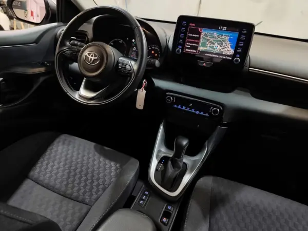 Toyota Yaris 1.5 HDF Comfort Plus 5