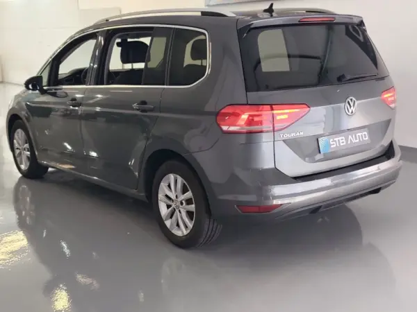 Volkswagen Touran 1.6 TDI Highline 34