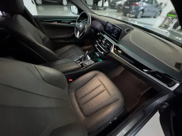 BMW 520 7