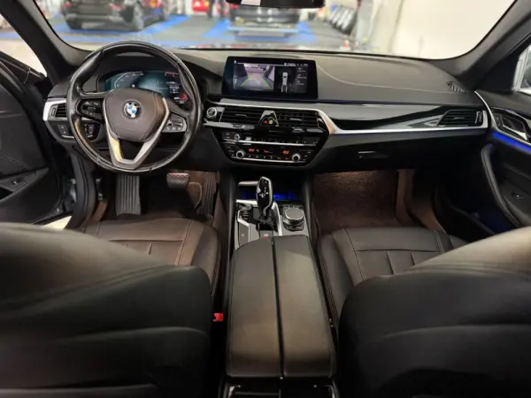 BMW 520 38