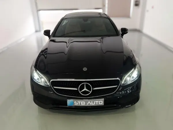 Mercedes-Benz E 220 36