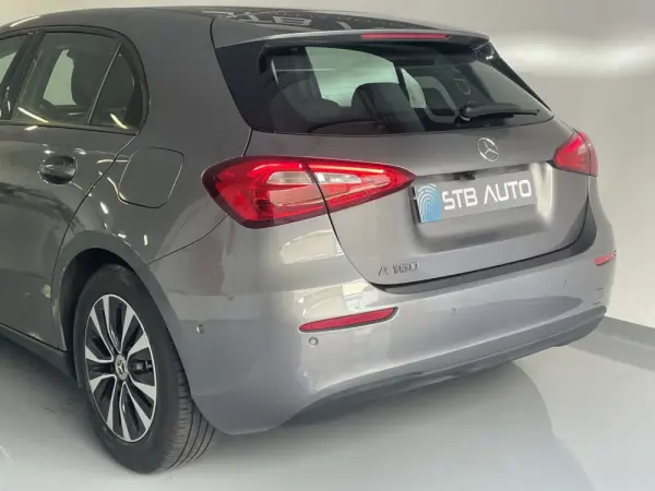 Mercedes-Benz A 160 Style Plus 9
