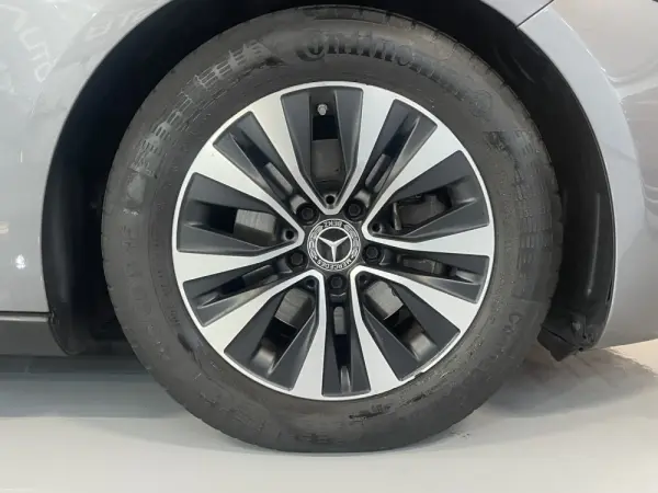 Mercedes-Benz A 160 Style Plus 11