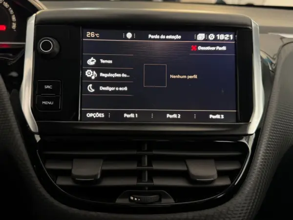 Peugeot 2008 1.2 PureTech Signature 30