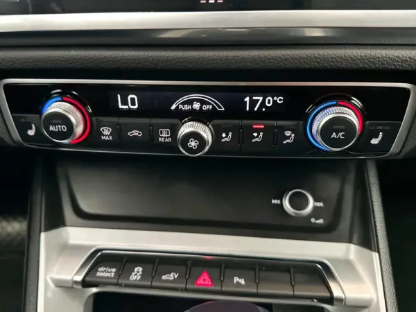 Audi Q3 Sportback 45 TFSIe S tronic 26