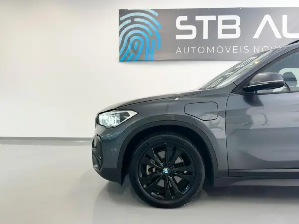 BMW X1 25 e xDrive 5
