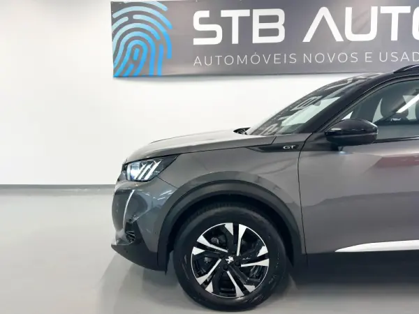 Peugeot 2008 1.2 PureTech GT Line 5