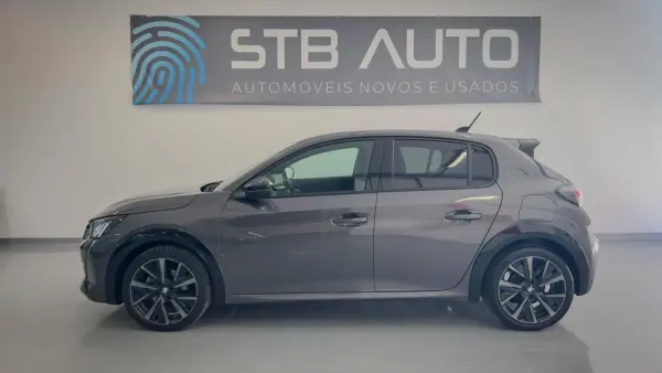 Peugeot 208 1.2 PureTech GT Pack EAT8 4
