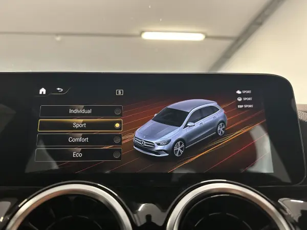 Mercedes-Benz B 180 7G-DCT Progressive 30