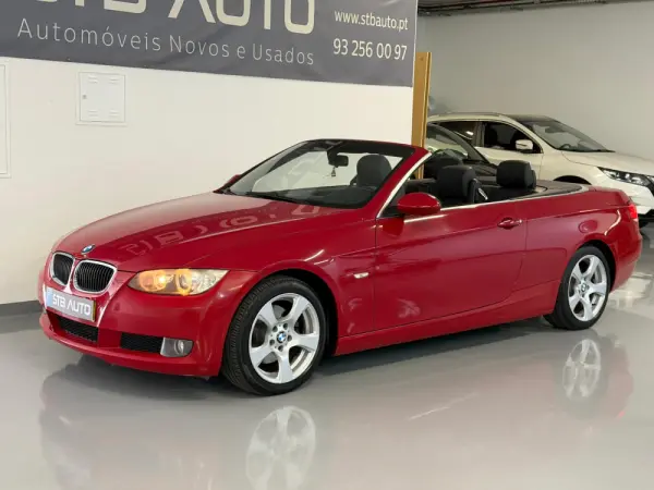 BMW 320 d Cabrio Intense 6