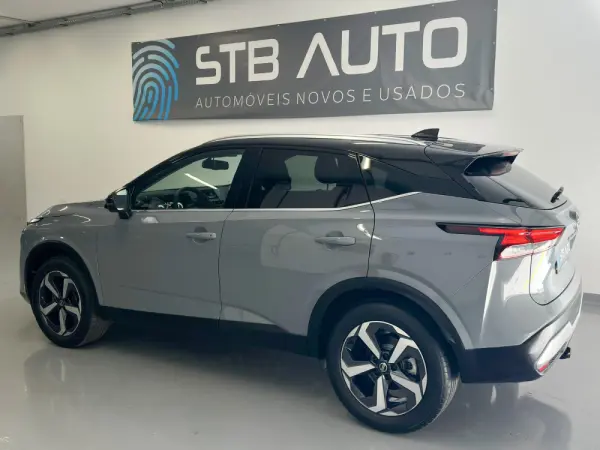 Nissan Qashqai 1.3 DIG-T MHEV Premiere Edition 15
