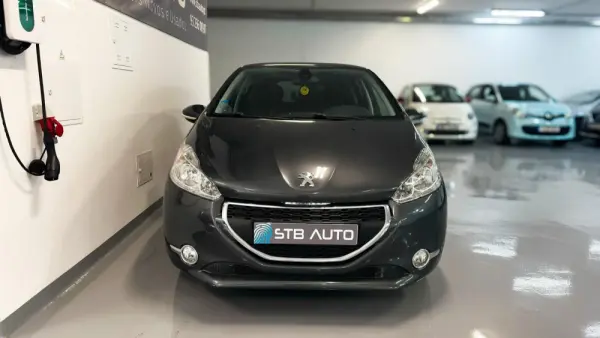 Peugeot 208 1.4 HDi Active 3