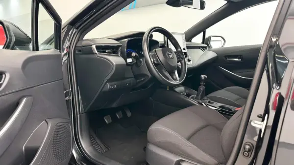 Toyota Corolla 1.2 TURBO DYNAMIC PLUS 6