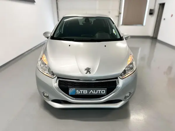 Peugeot 208 1.2 VTi Active 3