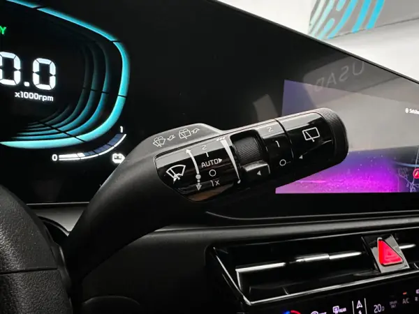 Kia Niro 1.6 GDi HEV Tech 23