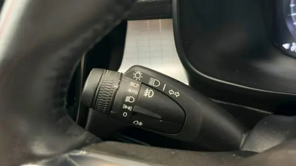 Volvo XC 40 1.5 T5 PHEV Inscription Expression 18