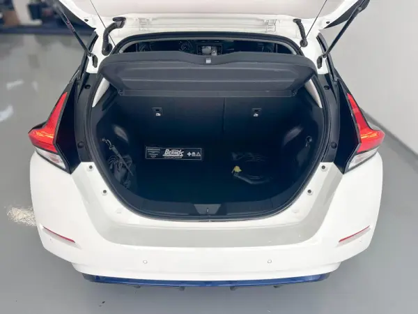 Nissan Leaf 62 kWh e+ N-Connecta 7