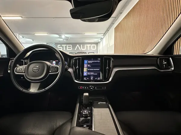 Volvo V60 B4 D Geartronic Momentum Pro 11